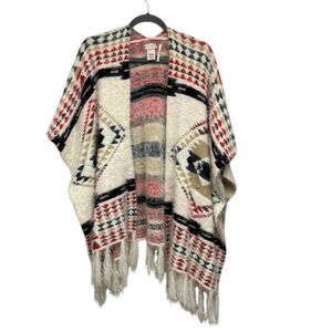 Free people canyon land fringe kimono southwestern Aztec fuzzy poncho one size